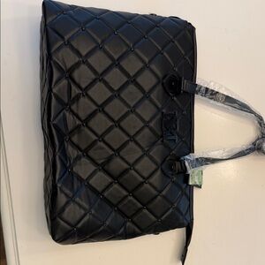 Badgley Mischka Elegant Black Quilted Tote